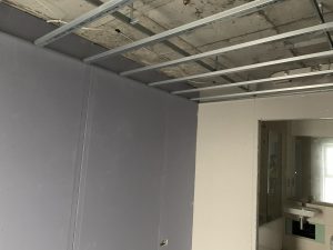 Drywallmachines-uk-SUSPENDED-CEILINGS-Manchester-City-Centre-Apartments (12)